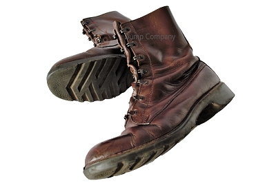 Conventie Een trouwe Scepticisme Legerkisten leger kistjes schoenen bruin gebruikt kopen ?